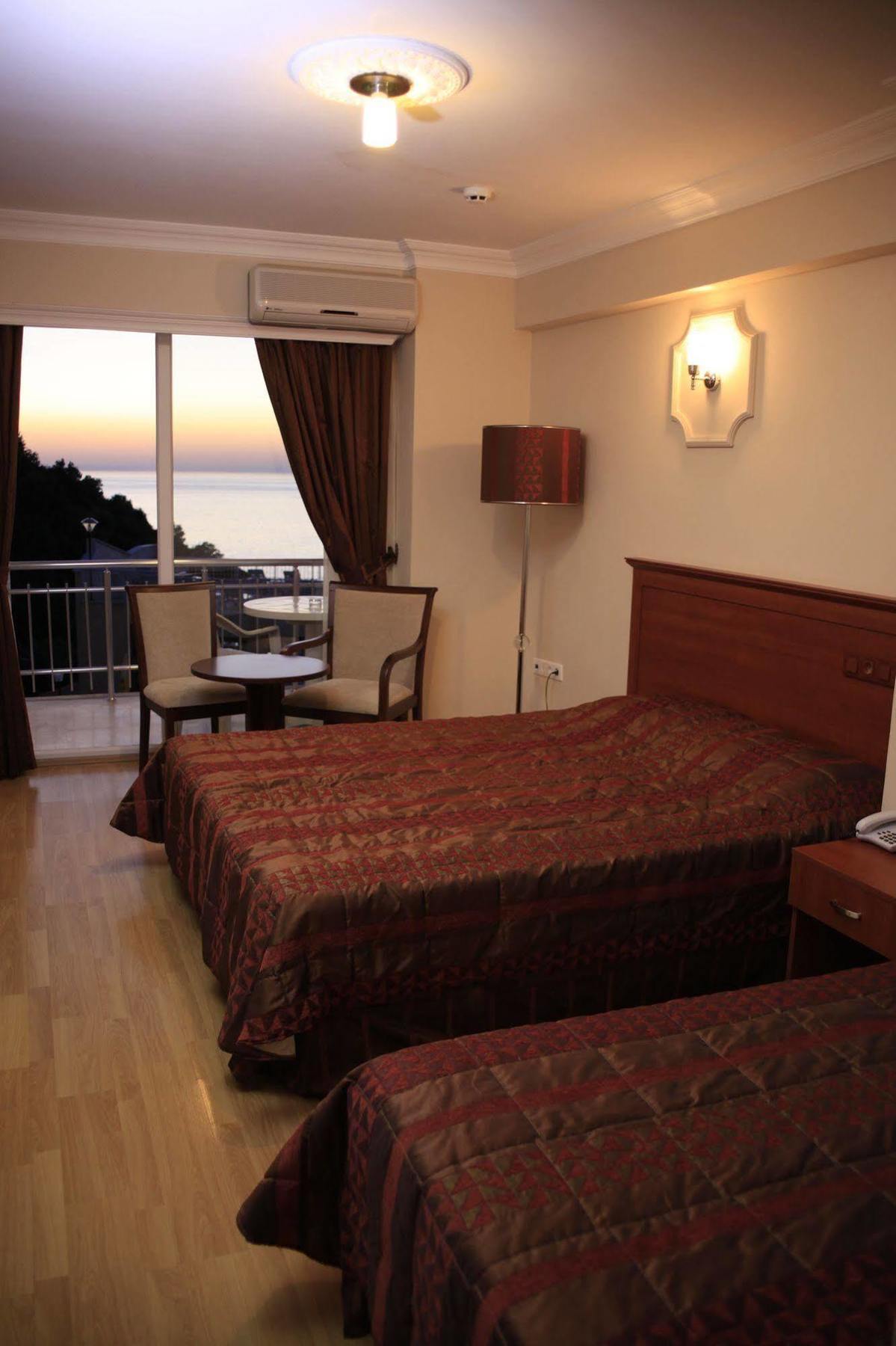 Dogalya Hotel Mudanya Ngoại thất bức ảnh